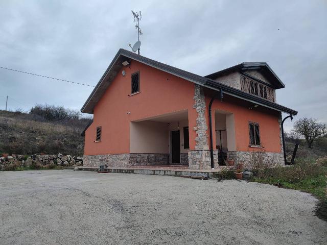 Villa in Via Quattro Tornanti, Potenza - Foto 1