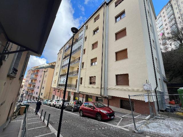 Wohnung in Via Caserma Lucania 40, Potenza - Foto 1