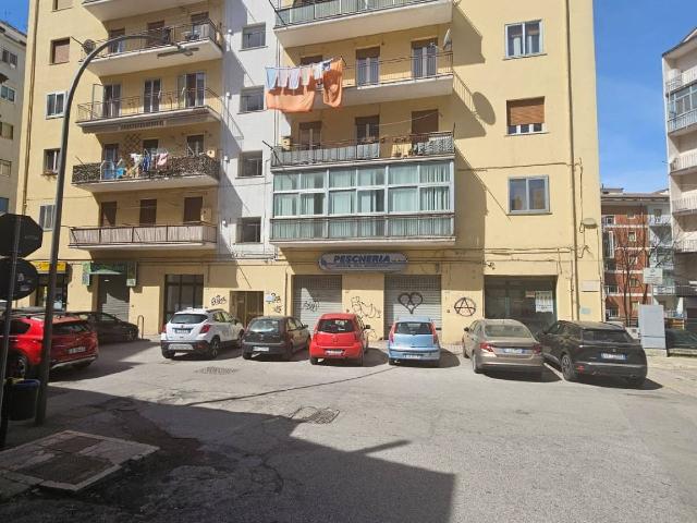 Vierzimmerwohnung in Via Ravenna 8, Potenza - Foto 1