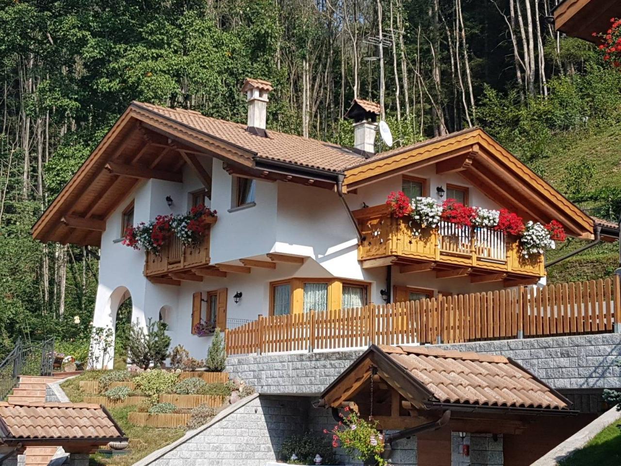 Villa in vendita a Pinzolo
