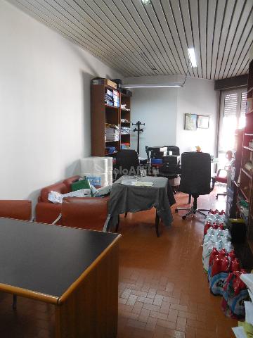 Büro in Via Luigi Einaudi, Napoli - Foto 1