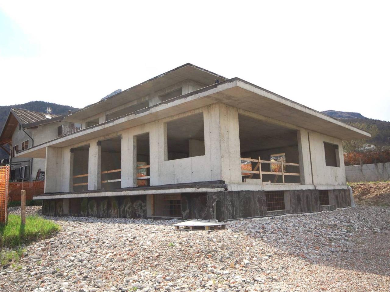 Villa in vendita a Pergine Valsugana