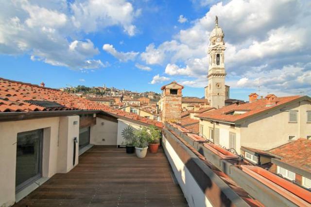 Penthouse in Via S. Alessandro, Bergamo - Foto 1