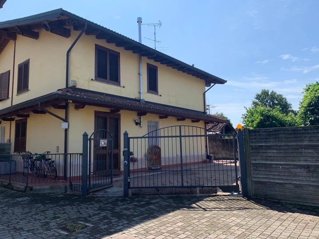 Villa a schiera in vendita a Vigevano