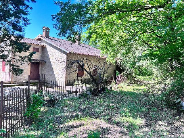 Country house or cottage, Todi - Photo 1