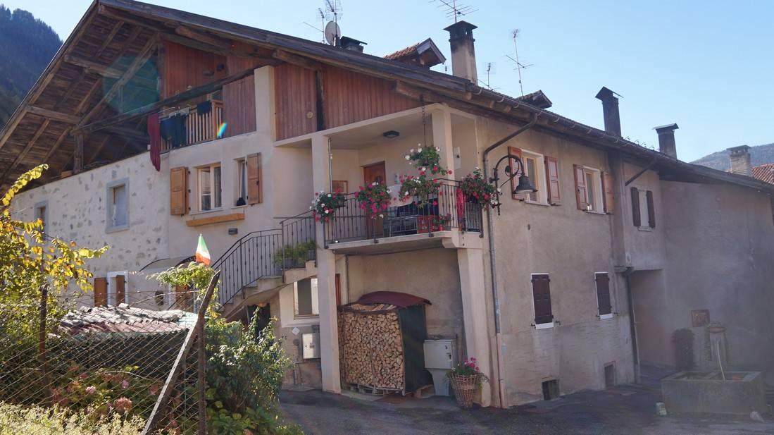 Appartamento in vendita a Borgo Lares