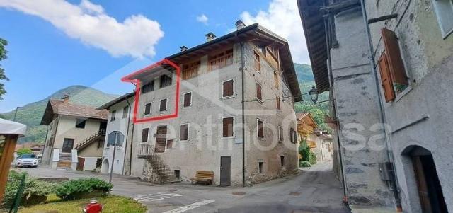 Appartamento in Via Tonai 2, Tione di Trento - Foto 1