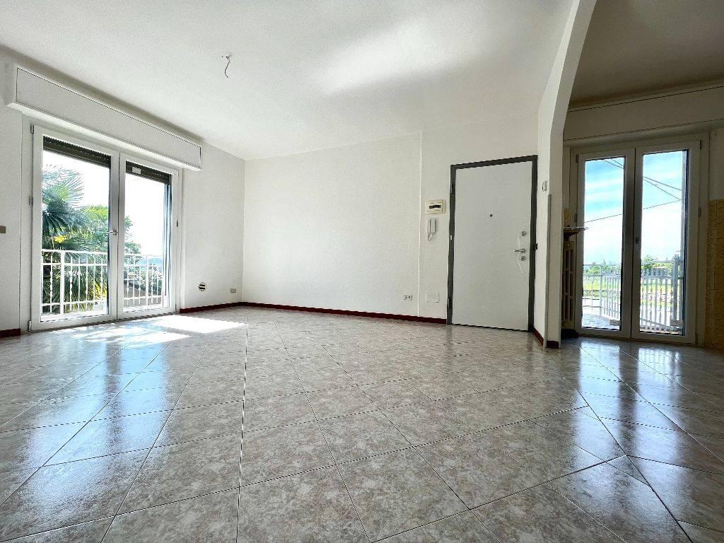 Appartamento in vendita a Almenno San Salvatore