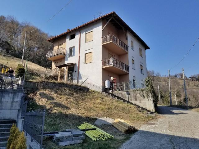 3-room flat in Pascoli 74, Sant'Omobono Terme - Photo 1