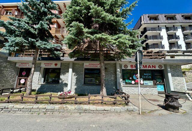 Locale commerciale in Via Pinerolo, 23c, 10058 Sestriere To, Italia, Sestriere, {3} - Foto 2