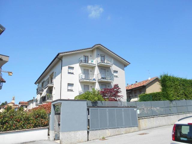 Dreizimmerwohnung in Via Lambro, Inverigo - Foto 1