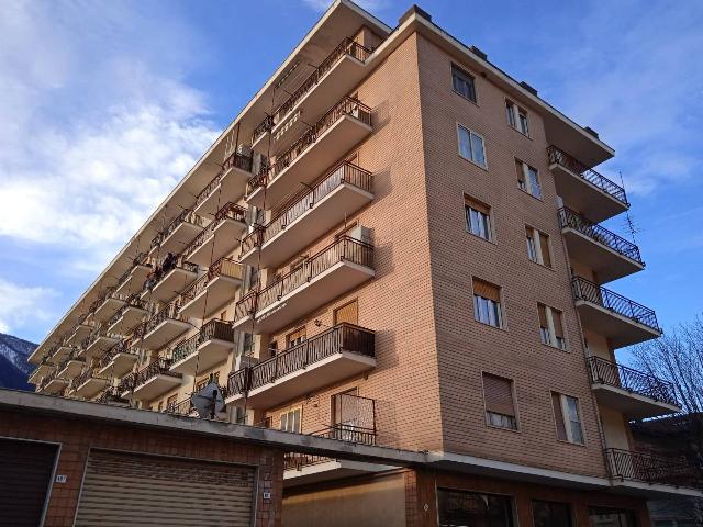 Apartament in Corso Luciano Couvert 18, Susa - Photo 1