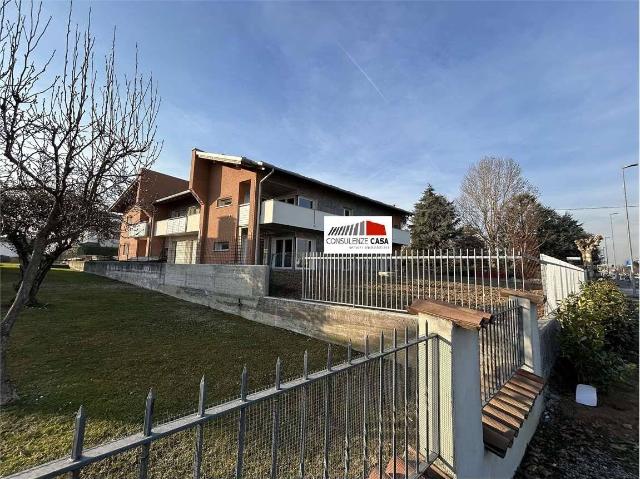 4-room flat, Cologno al Serio - Photo 1