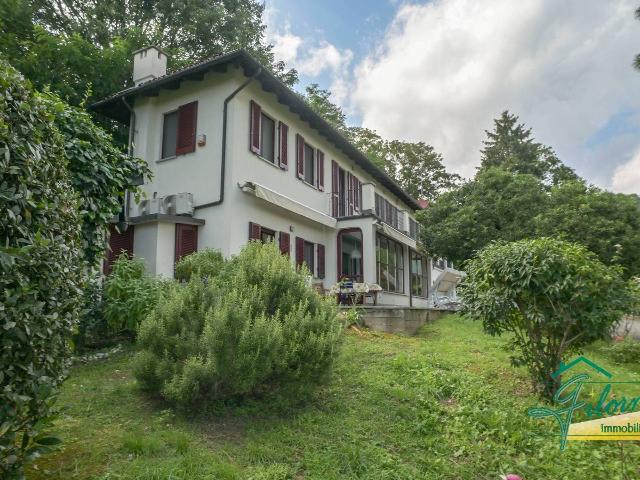 Villa in Strada dei Manzi, Moncalieri - Foto 1