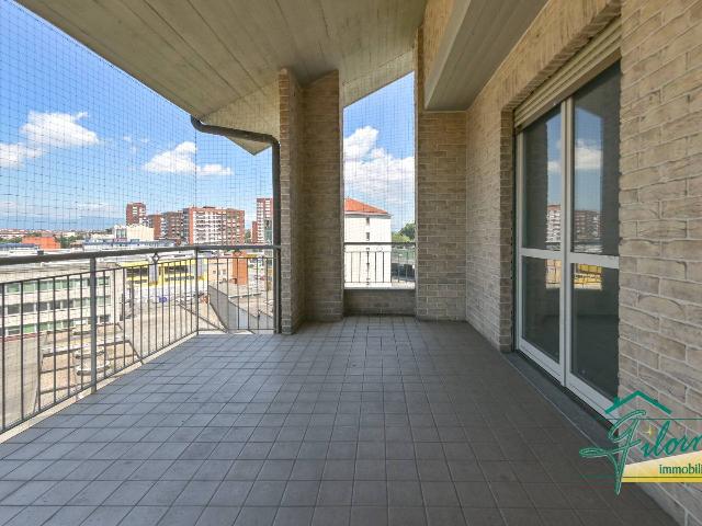 Penthouse in Via Marengo, Moncalieri - Foto 1