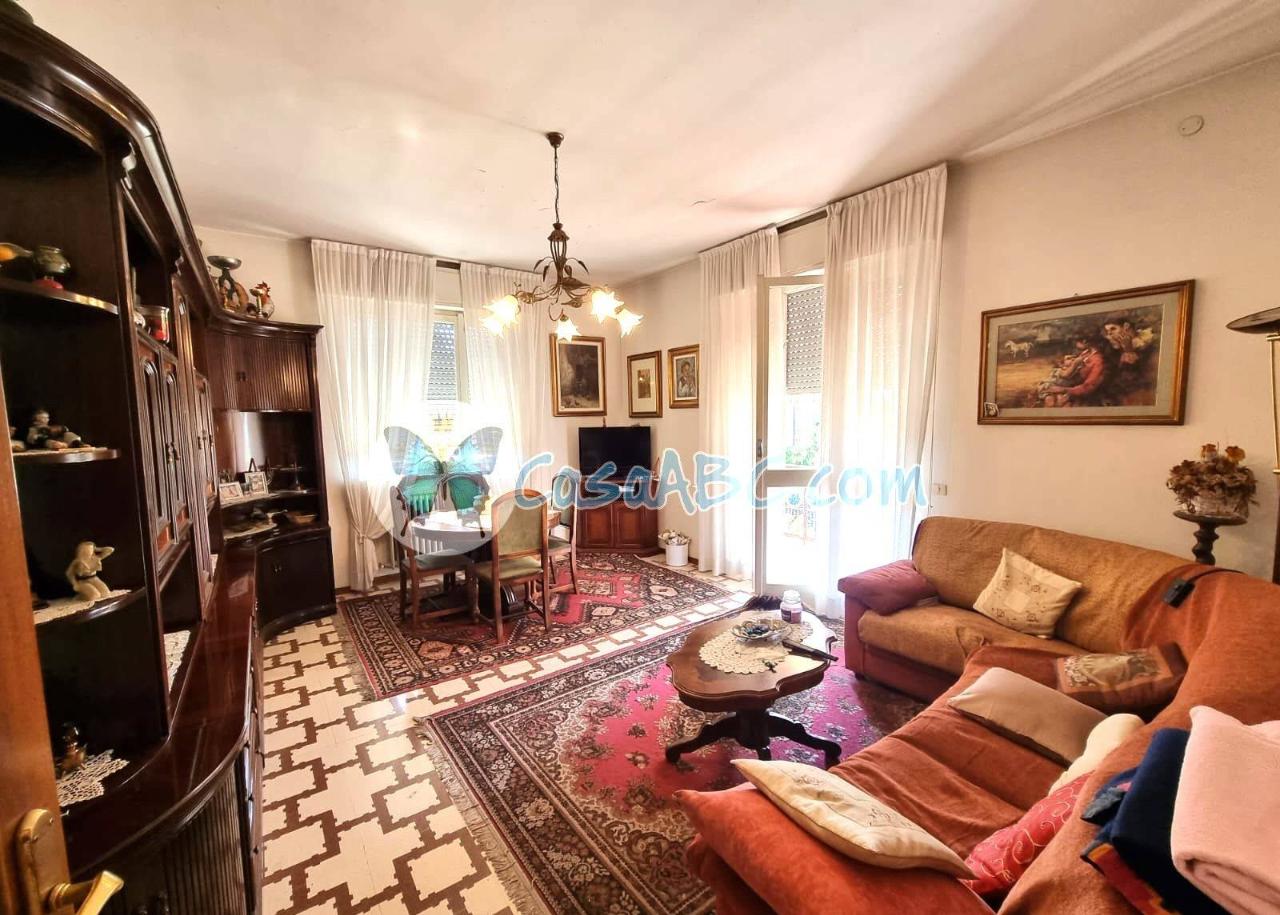 Villa in vendita a Grumello Del Monte