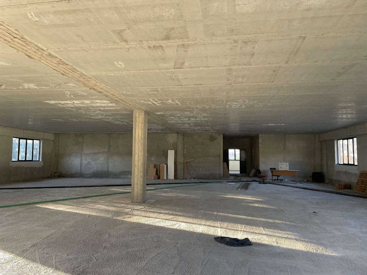 Palazzina commerciale in , Chiuduno, {3} - Foto 2