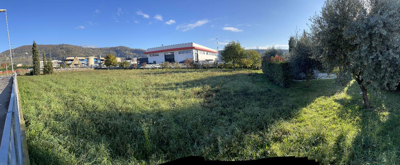 Terreno edificabile in vendita a Grumello Del Monte