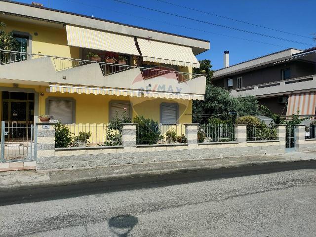 Quadrilocale in Via San Francesco 15, Silvi - Foto 1