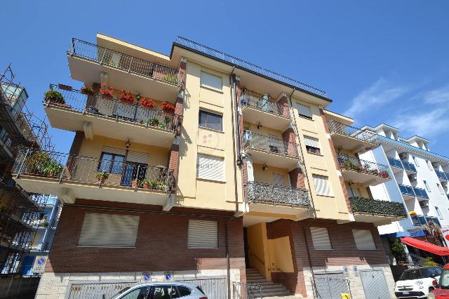 Dreizimmerwohnung in Via dei Mille 19, San Benedetto del Tronto - Foto 1