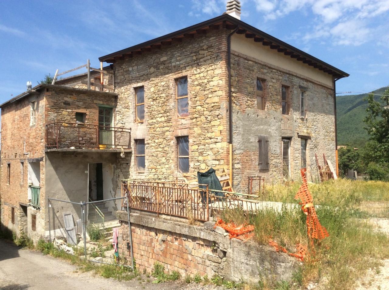 Casa indipendente in vendita a Lugagnano Val D'Arda