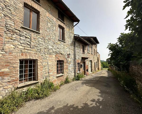 Casa indipendente in Via Bersani  27, Lugagnano Val d'Arda - Foto 1