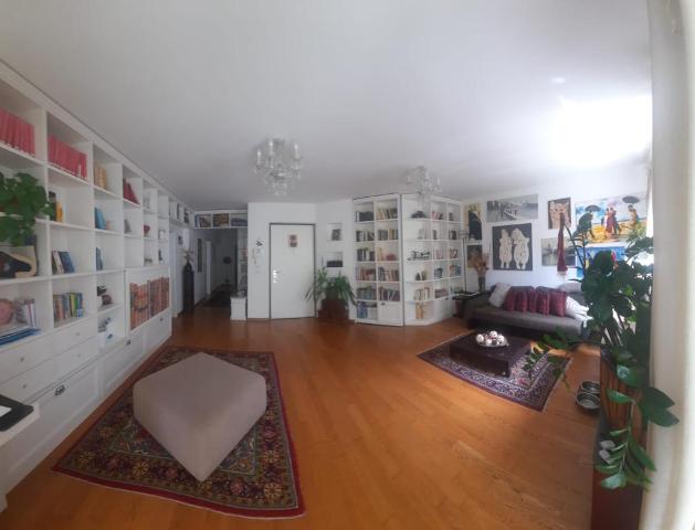 main gallery real estate image