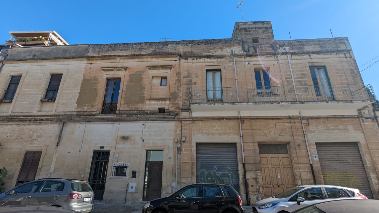 Palazzo in vendita a Lecce