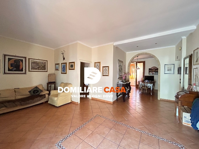 4-room flat in Via Adige 30, Lecce - Photo 1