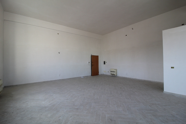 Office in Via Orsini Ducas, Lecce - Photo 1