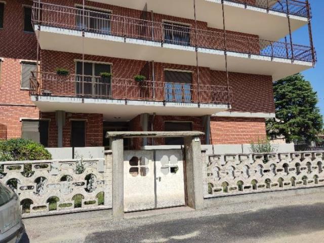 4-room flat in Via Leonardo Bistolfi 2, Montanaro - Photo 1