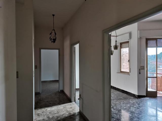 4-room flat in XV Aprile 53034, Colle di Val d'Elsa - Photo 1