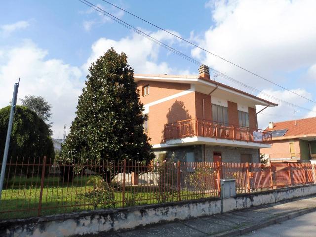 Mansion in Via Ruggero Leoncavallo, Rivalta di Torino - Photo 1