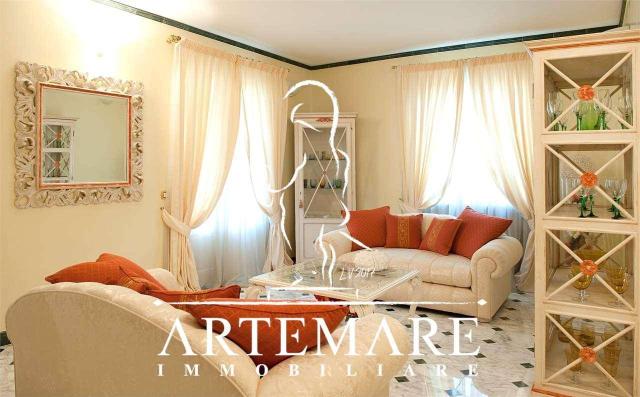 4-room flat in Via Cortona, Pietrasanta - Photo 1