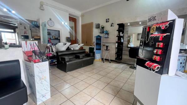 Negozio in Piazza Carlo Alberto 40, Carignano, {3} - Foto 2