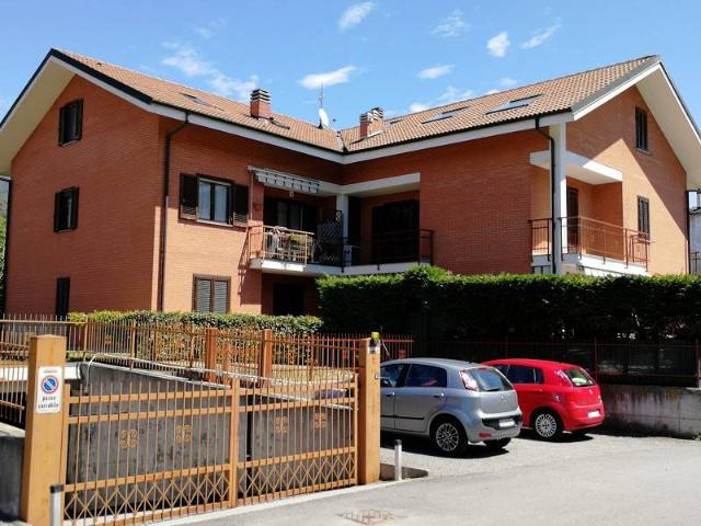 4-room flat in Via Giacomo Leopardi 45, Condove - Photo 1