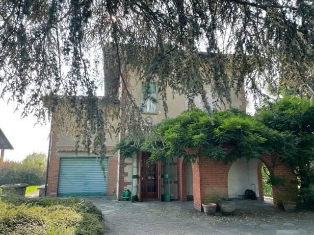 Villa in vendita a Castagneto Po