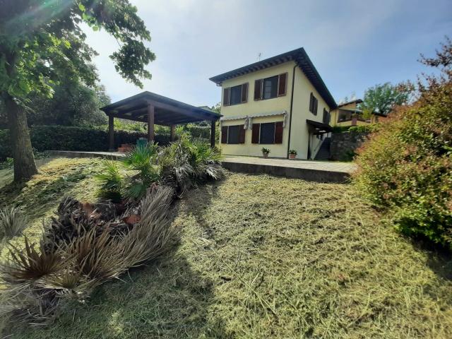 Villa in Via delle Grotte, Camaiore - Foto 1