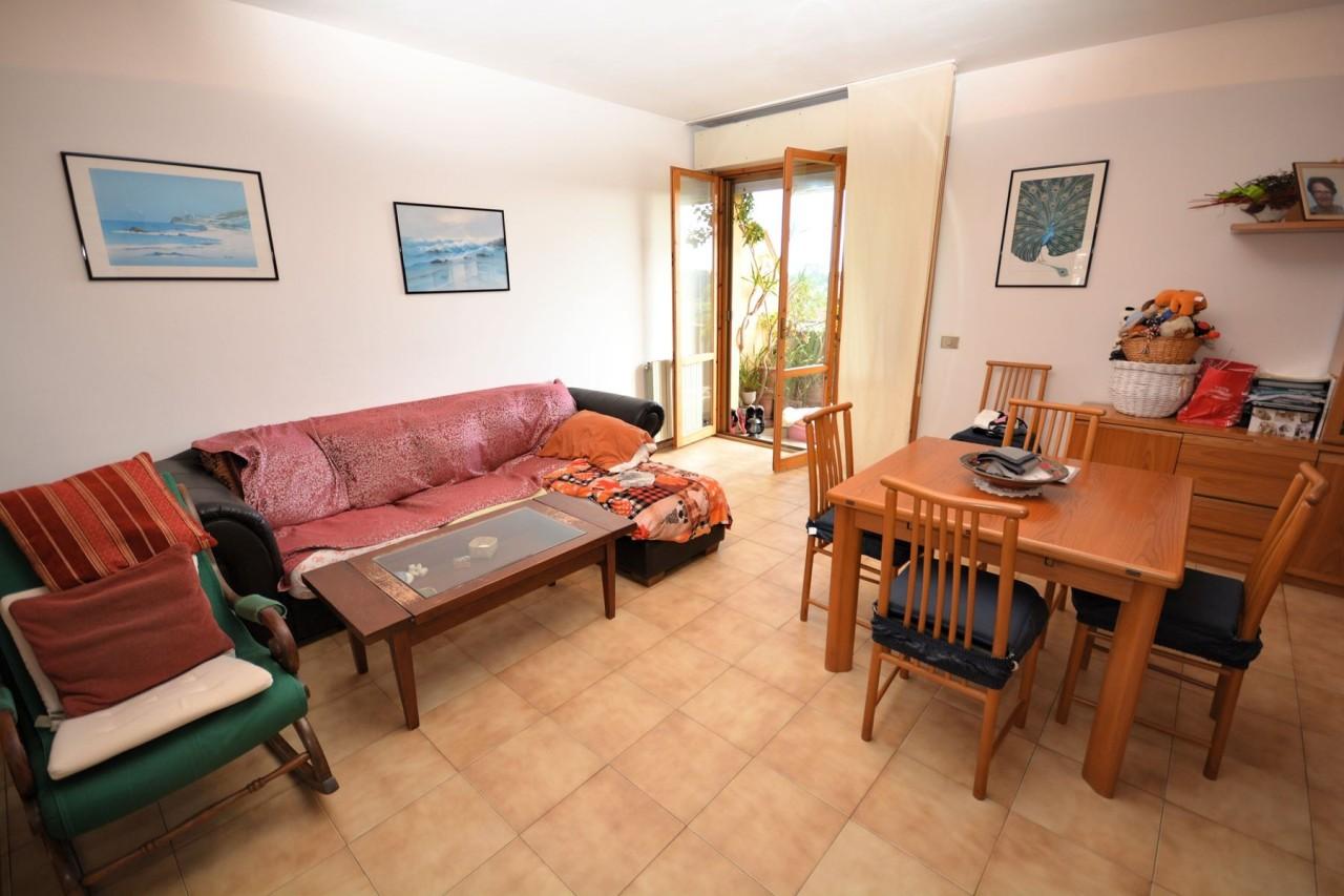 appartamento in vendita a Montignoso in zona Cervaiolo