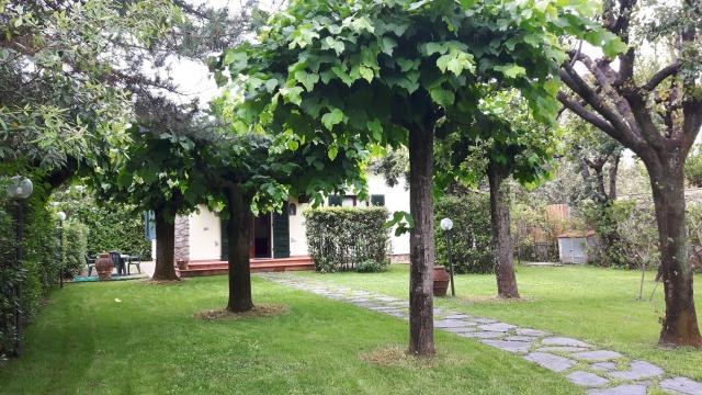 Mansion in Via Volta, Forte dei Marmi - Photo 1