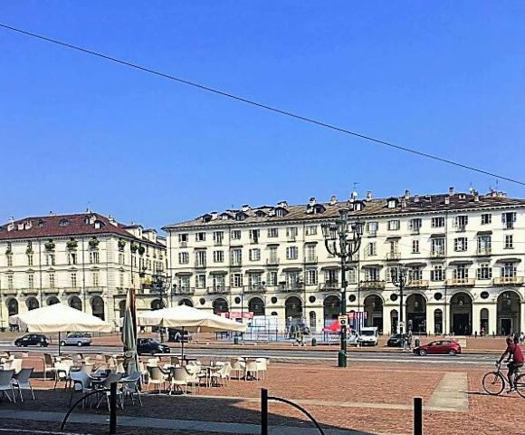 Geschäft in Piazza Vittorio, Torino - Foto 1