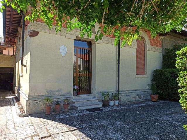 Villa in Via Garibaldi, Camaiore - Foto 1