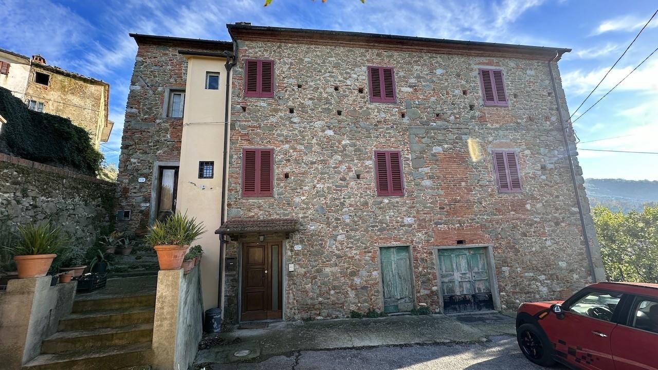 Villa in vendita a Larciano