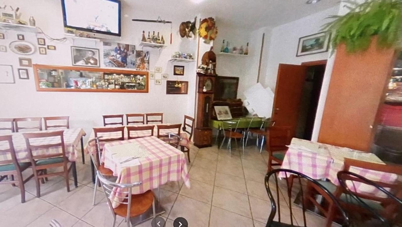 Ristorante in Ia Anastasio Germonio 7, Torino, {3} - Foto 1