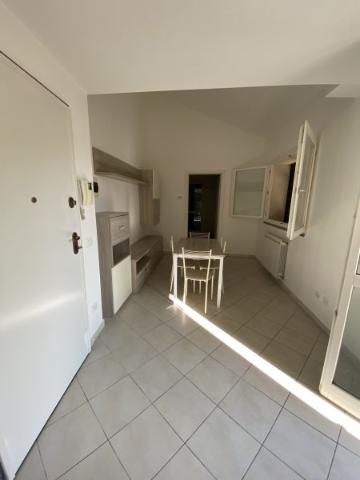 2-room flat in {3}, - Photo 1