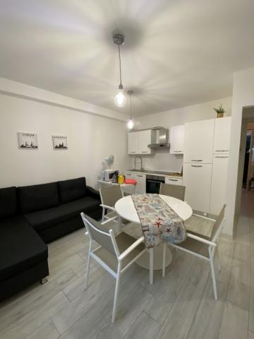 2-room flat in {3}, - Photo 1