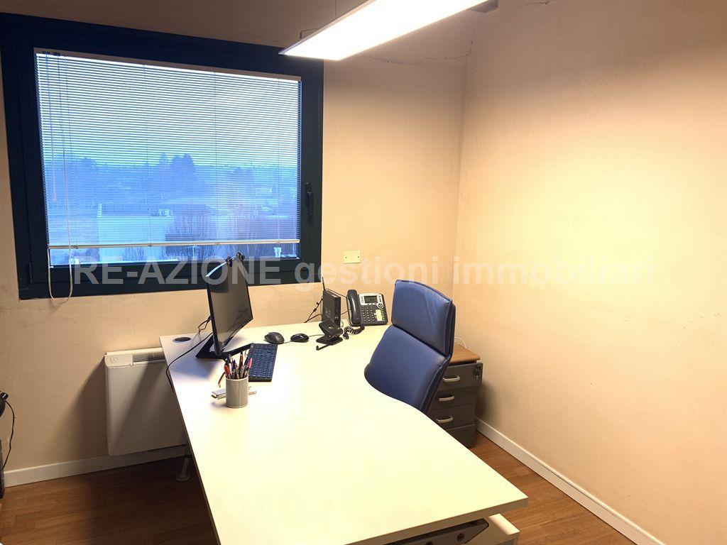 Ufficio in , Vicenza, {3} - Foto 2