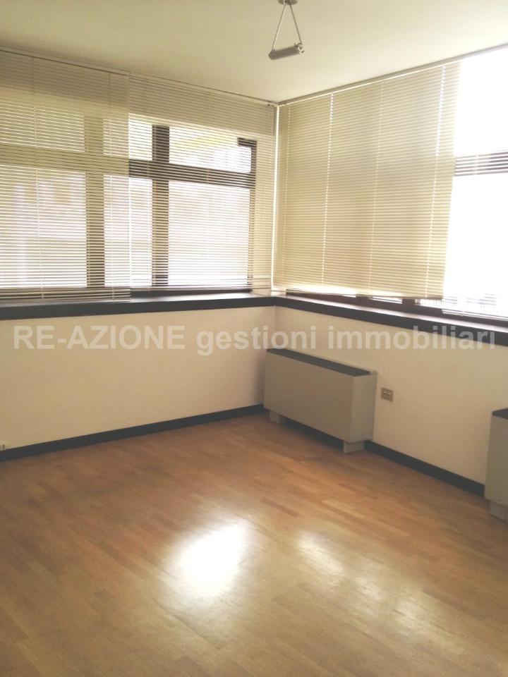 Ufficio in , Vicenza, {3} - Foto 1