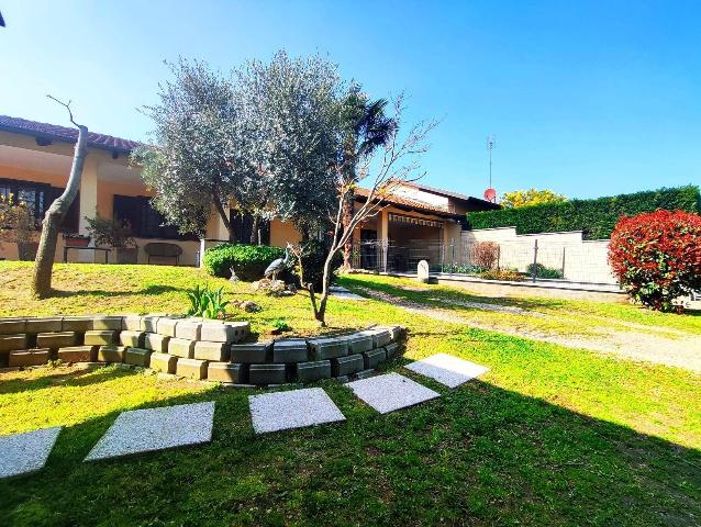 Villa in Strada Rigolfo 10, Trofarello - Foto 1