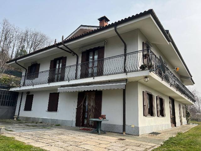 Villa in Via Umberto Grosso, Pinerolo - Foto 1